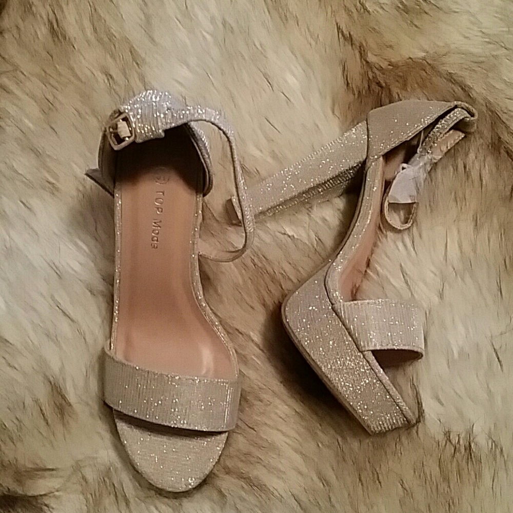 Open Toe Ankle Strap Chunky Heel Pumps